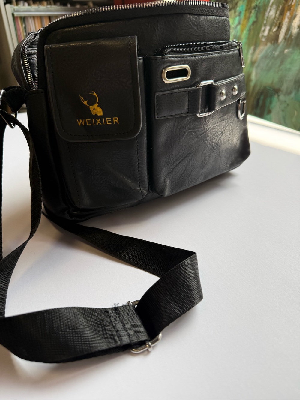 WEIXIER Black Men’s Messenger Bag with Front Organizer Pockets